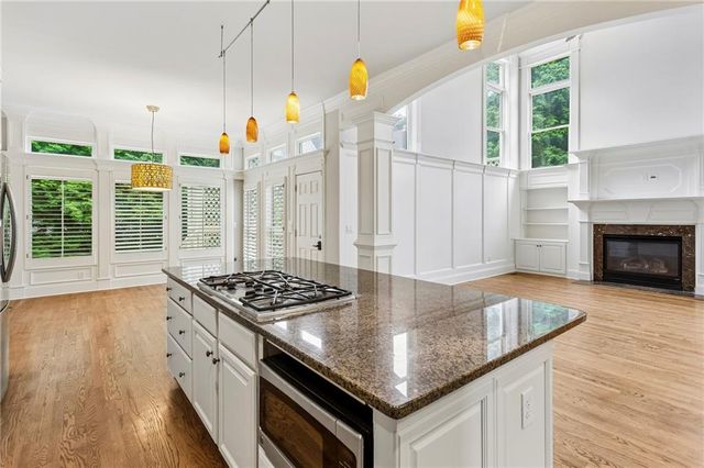 1961 Lois Pointe SE, Smyrna, GA 30080