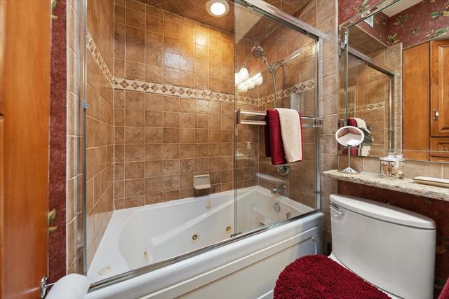 1718 MEREDITH LANE, Belleair, FL 33756