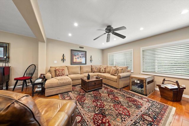 1718 MEREDITH LANE, Belleair, FL 33756