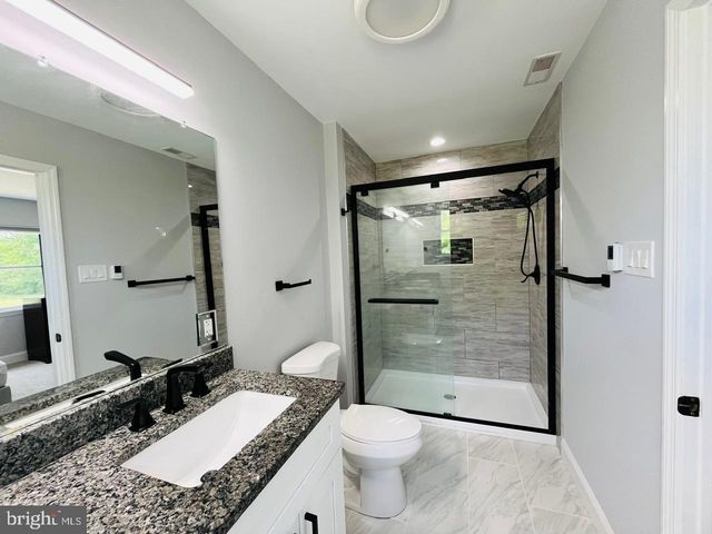 4126 POST RD, Vineland, NJ 08360