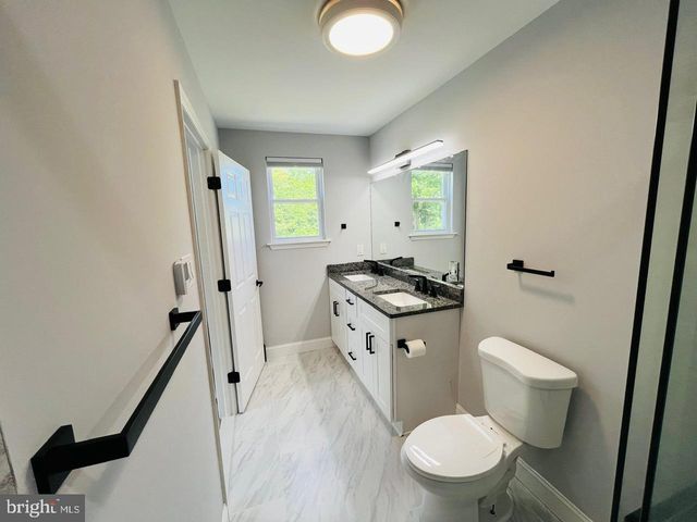4126 POST RD, Vineland, NJ 08360