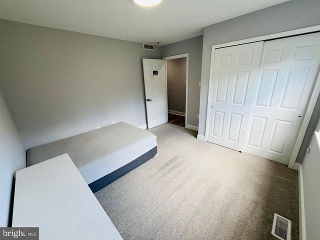 4126 POST RD, Vineland, NJ 08360