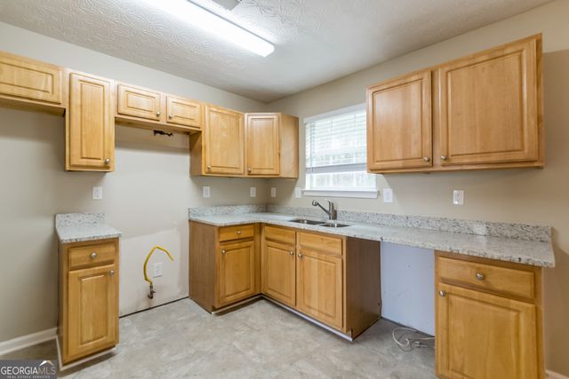 3418 Newgold Trace, Union City, GA 30291