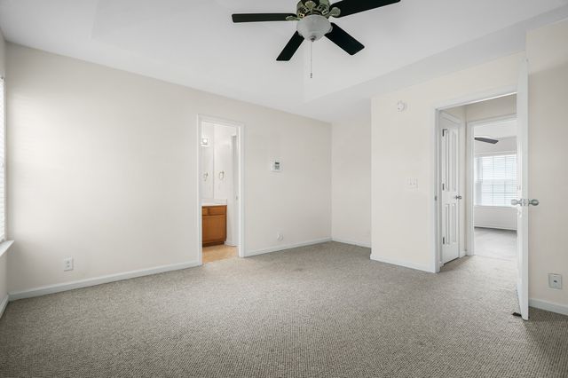 426 Arapaho Dr, Murfreesboro, TN 37128