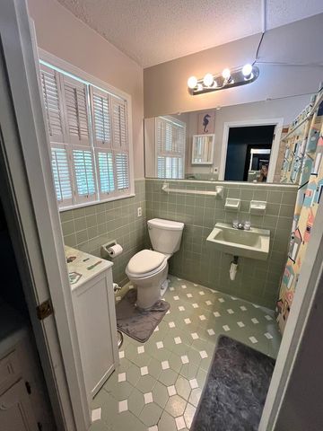 704 Lenna Lane, Dalton, GA 30720