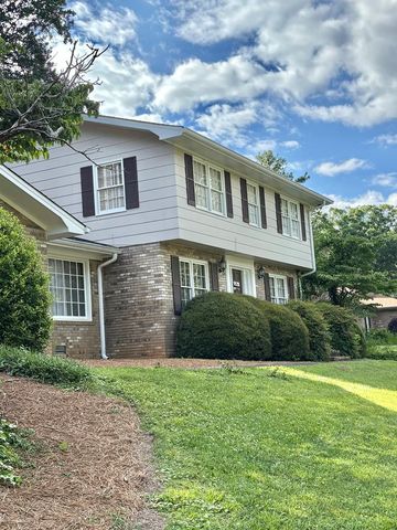 704 Lenna Lane, Dalton, GA 30720