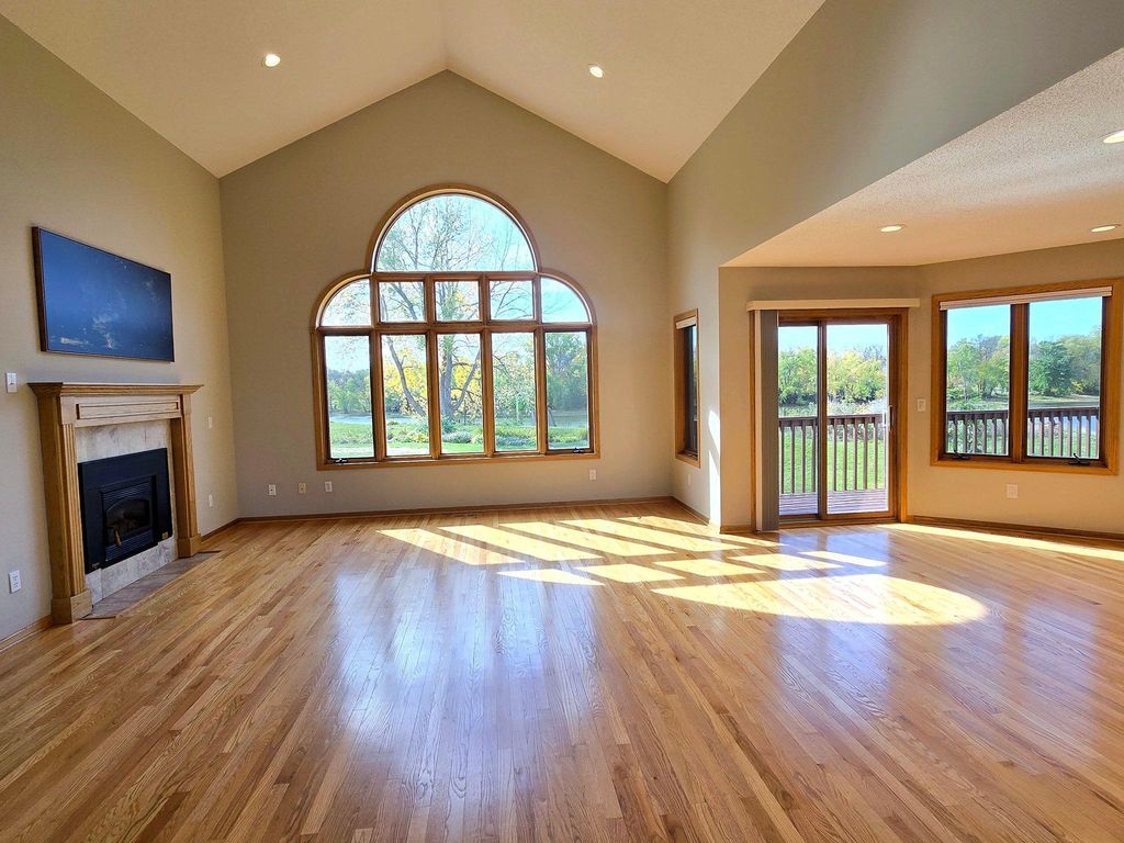 6438 Riverdale Drive NW, Ramsey, MN 55303 — photo 3