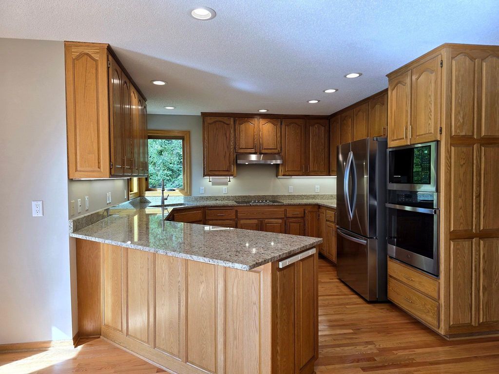 6438 Riverdale Drive NW, Ramsey, MN 55303 — photo 4