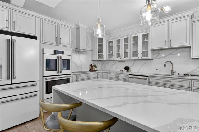3839 Shaw Boulevard, St Louis, MO 63110