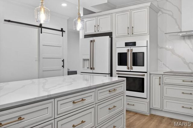 3839 Shaw Boulevard, St Louis, MO 63110