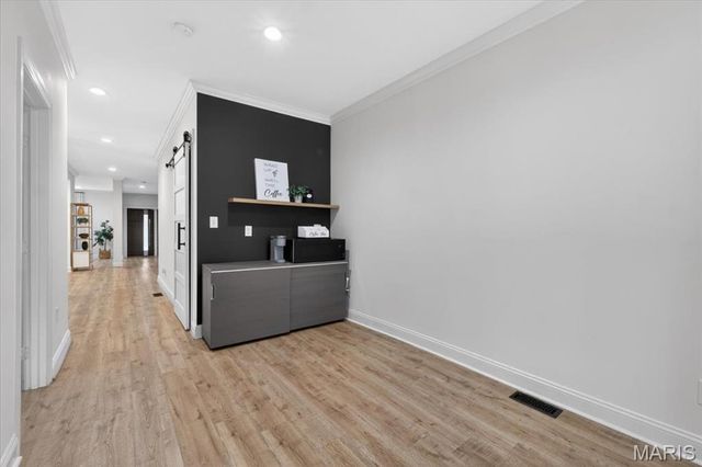 3839 Shaw Boulevard, St Louis, MO 63110