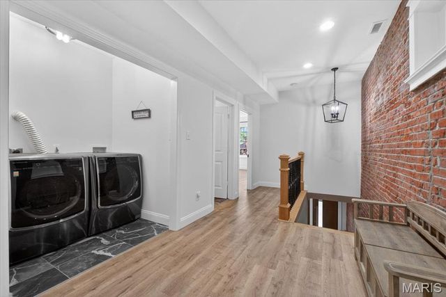 3839 Shaw Boulevard, St Louis, MO 63110