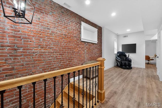 3839 Shaw Boulevard, St Louis, MO 63110