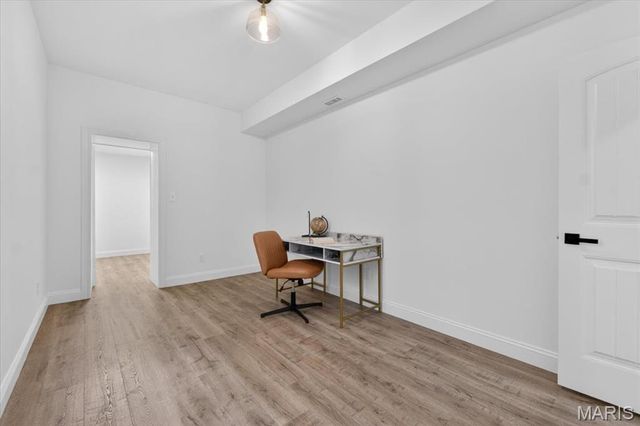 3839 Shaw Boulevard, St Louis, MO 63110