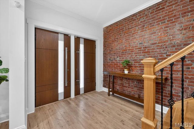 3839 Shaw Boulevard, St Louis, MO 63110