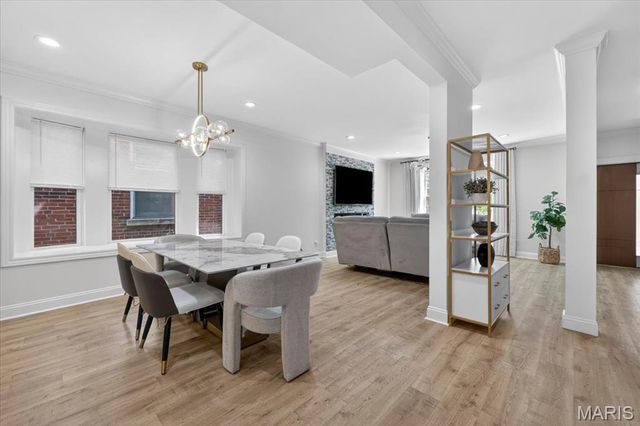 3839 Shaw Boulevard, St Louis, MO 63110