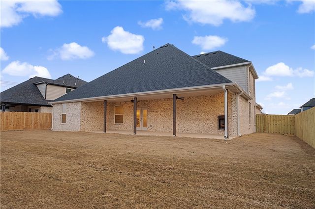 1150 Canyon Maple Street, Centerton, AR 72719