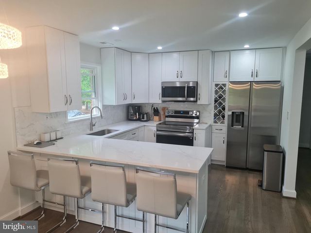 7312 GENE ST, Alexandria, VA 22315