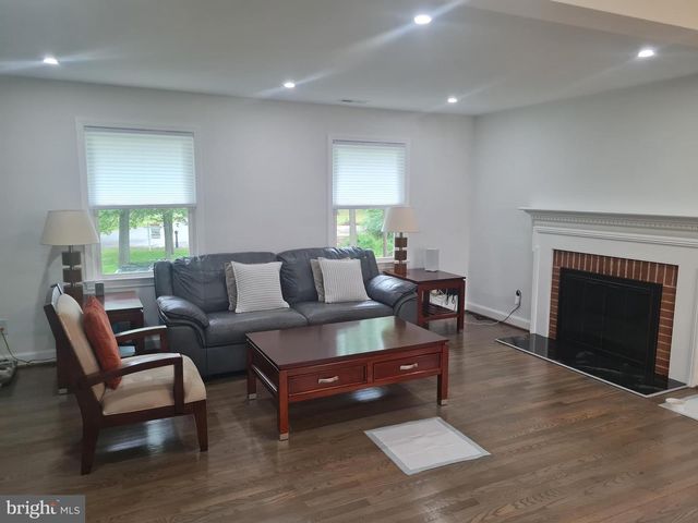 7312 GENE ST, Alexandria, VA 22315
