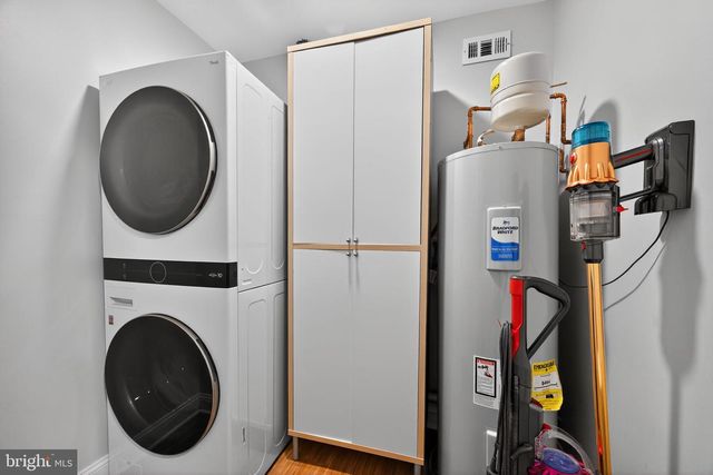 414 WHITTIER DR, Feasterville Trevose, PA 19053