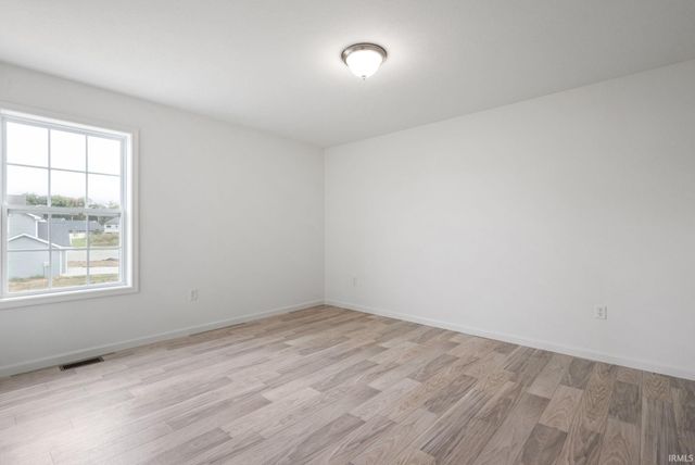 52195 Silverthorne Court, Granger, IN 46530