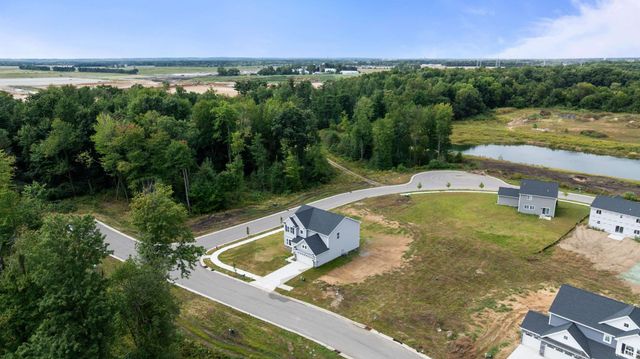 52195 Silverthorne Court, Granger, IN 46530