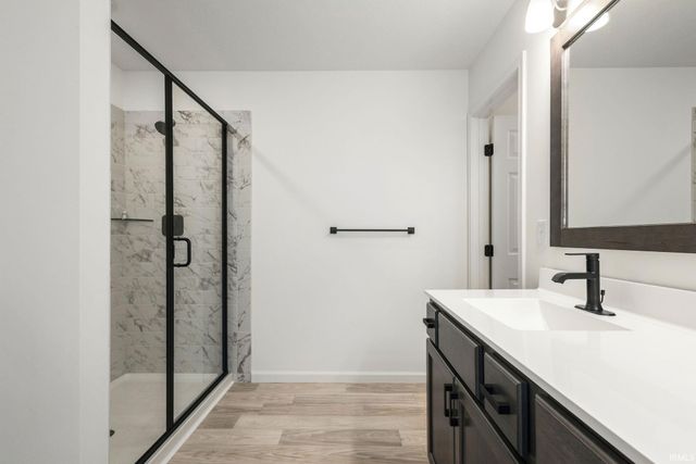 52195 Silverthorne Court, Granger, IN 46530