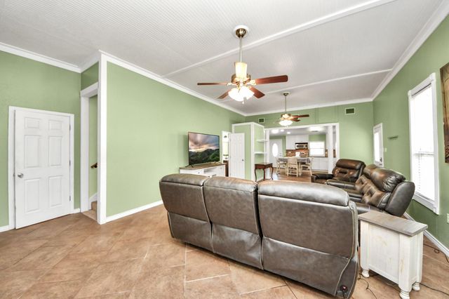 5420 August Street, Alvin, TX 77511