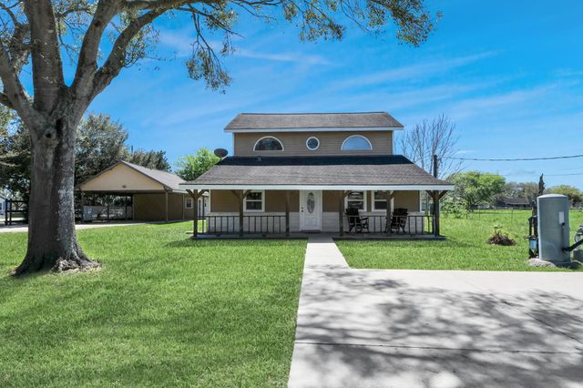 5420 August Street, Alvin, TX 77511