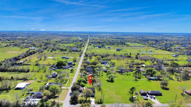 5420 August Street, Alvin, TX 77511