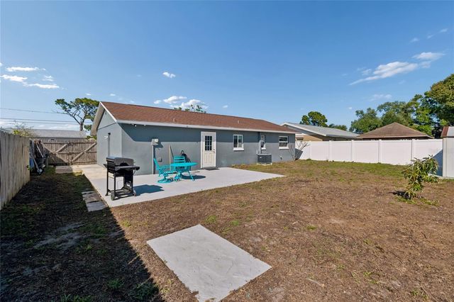 6882 62ND AVENUE N, Pinellas Park, FL 33781