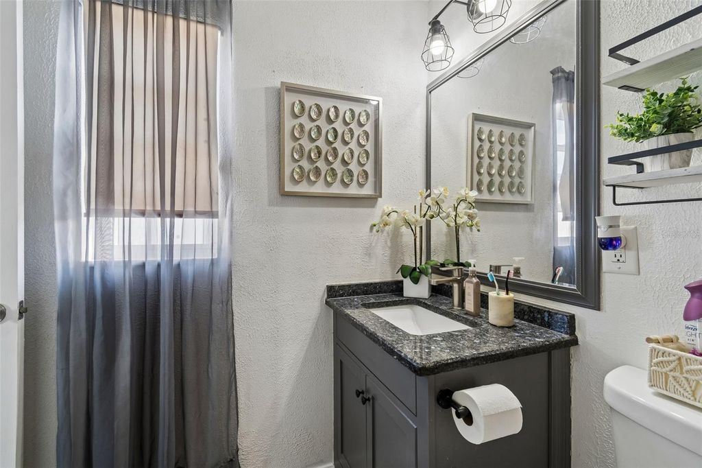 Image 15 of property listing at 6882 62ND AVENUE N, Pinellas Park, FL 33781