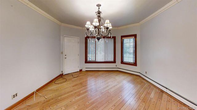 217 Lincoln Avenue, Rockville Centre, NY 11570