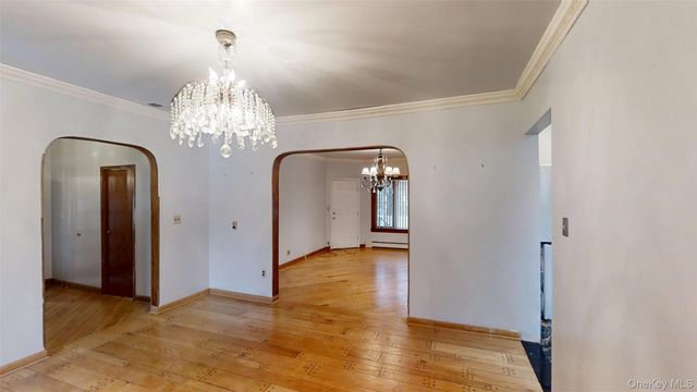 217 Lincoln Avenue, Rockville Centre, NY 11570