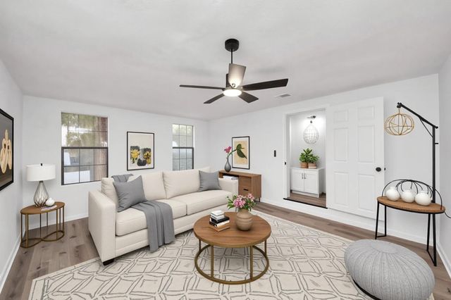 2409 Avenue K, Rosenberg, TX 77471