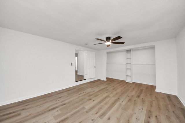 2409 Avenue K, Rosenberg, TX 77471