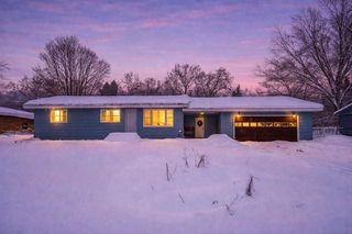 940 Bob Avenue, Muskegon, MI 49445