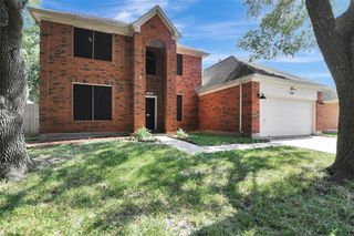 1809 Oak Wood Drive E, Pearland, TX 77581