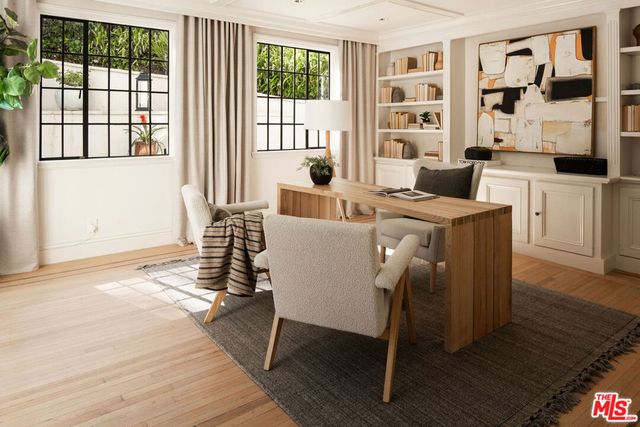 10950 Bellagio Road, Los Angeles, CA 90077