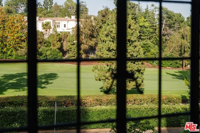 10950 Bellagio Road, Los Angeles, CA 90077