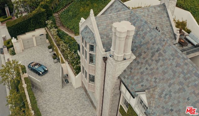 10950 Bellagio Road, Los Angeles, CA 90077