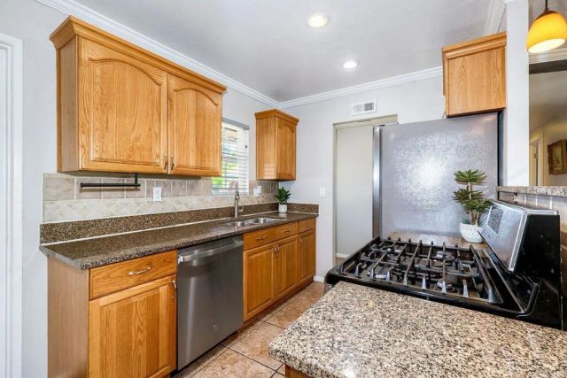 8699 Avenida Marco, El Cajon, CA 92021