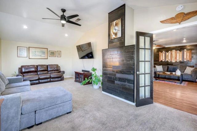 8699 Avenida Marco, El Cajon, CA 92021