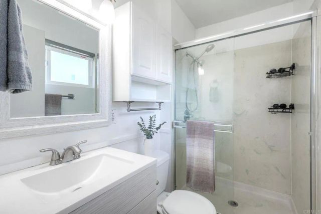 8699 Avenida Marco, El Cajon, CA 92021