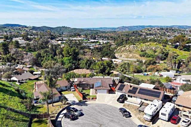 8699 Avenida Marco, El Cajon, CA 92021