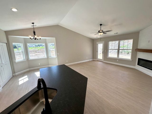 221 Upper Beaver Creek Drive, Moore, SC 29369