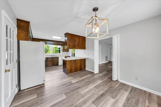 721 Turkey Creek Dr, Tullahoma, TN 37388