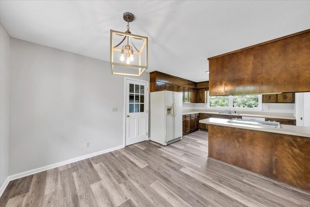 721 Turkey Creek Dr, Tullahoma, TN 37388