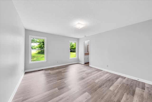 721 Turkey Creek Dr, Tullahoma, TN 37388