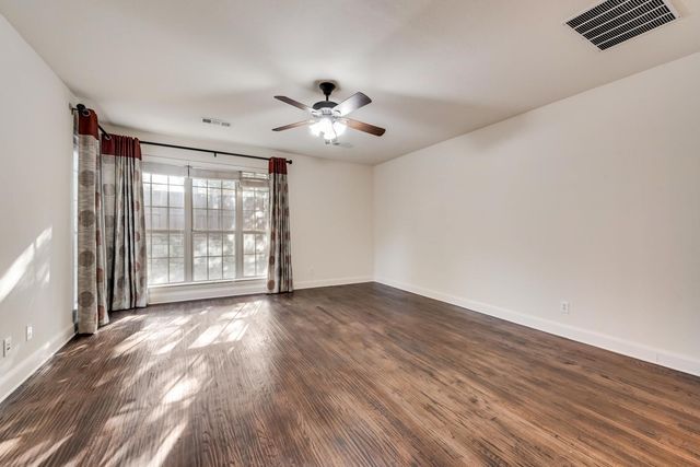 112 Lavaca Drive, Irving, TX 75039